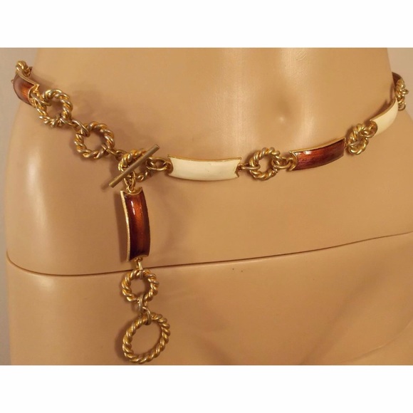 Vintage Gucci Enamel Chain Belt! Rare Find! - Picture 2 of 7